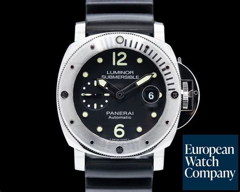 Panerai Luminor Submersible SS Black Dial 44MM PAM01024.